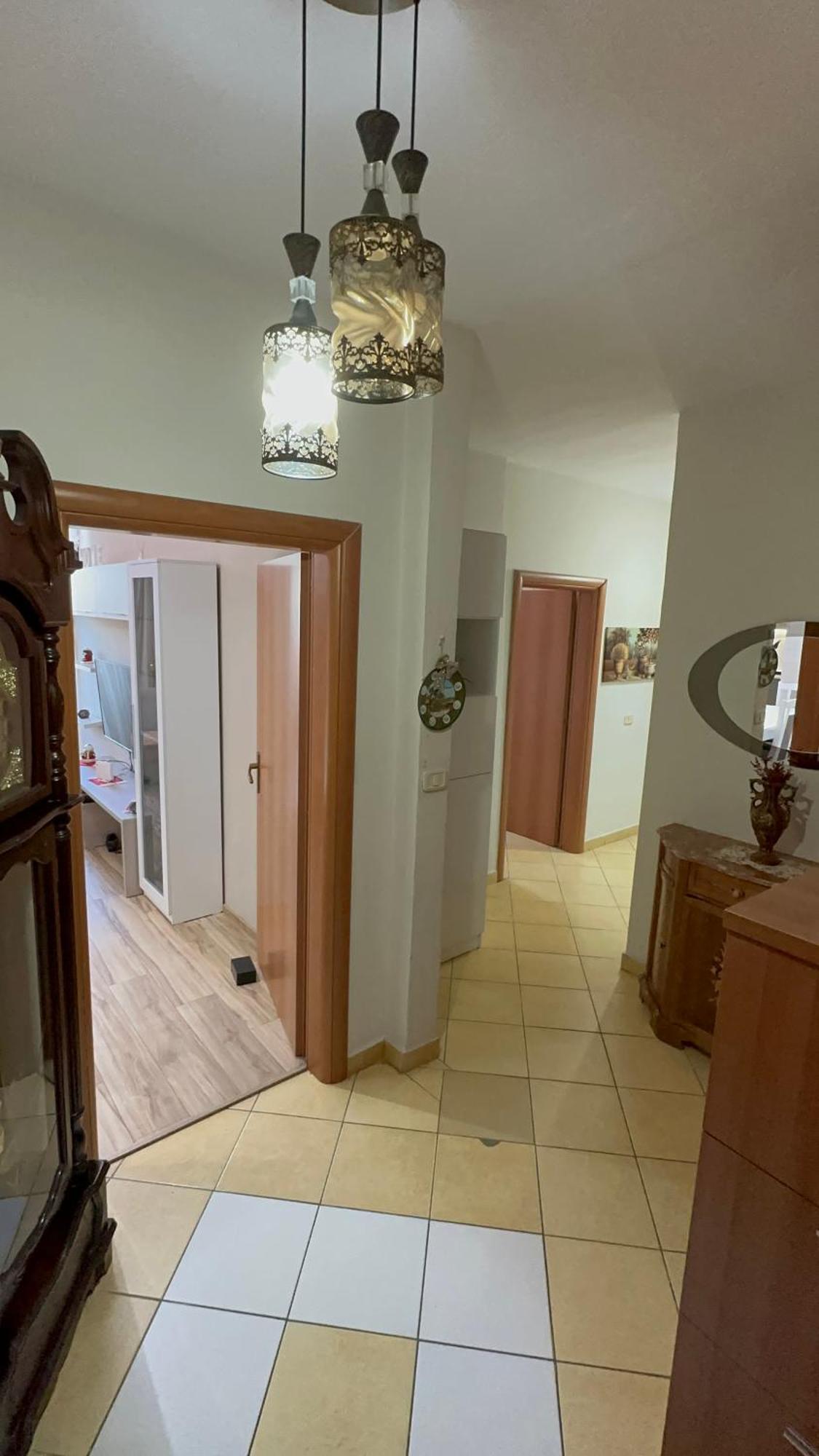 Square Inn Tirana Eksteriør billede